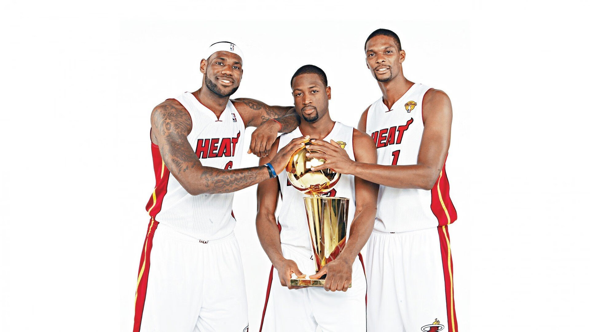 公牛又赢球,德罗赞的稳定真让人安心,公牛罗德曼算巨头吗